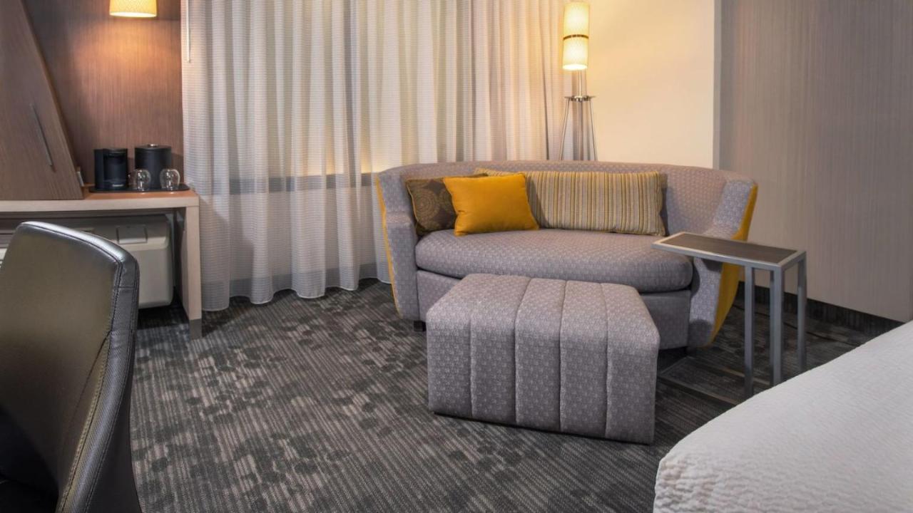 Courtyard לייק צ'ארלס מראה חיצוני תמונה